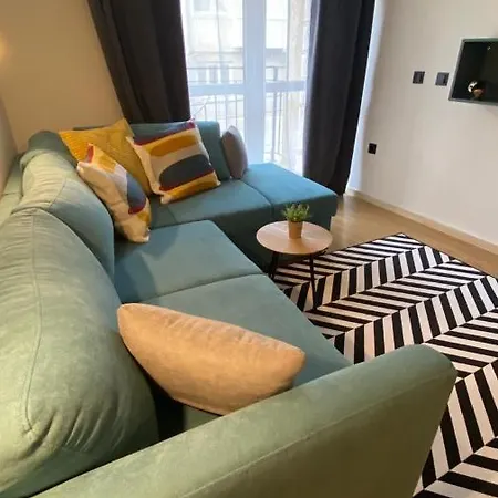 Апартамент Burgas Apartment
