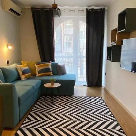 Апартамент Burgas Apartment Бургас